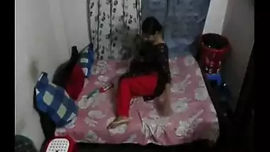 Desi home made porn mms of famous savita bhabhi with secret lover