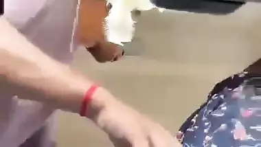 Girl seduces her lover in car and enjoys desi outdoor sex