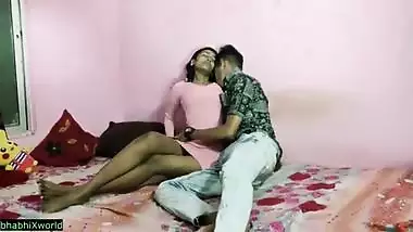 Desi village 18 yrs girlfriend foreplay Sex! Desi new hot girl fucking