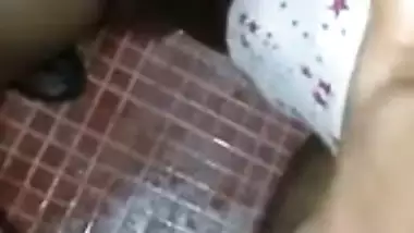 Old desi aunty suckking her neighbor’s cock in XXX bathroom