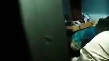 Son records his father’s desi MMS fucking his aunt