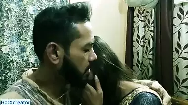 Beautiful Indian bengali bhabhi having sex with loan agent! Best Indian web series sex