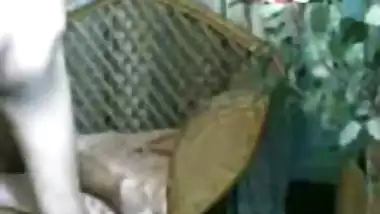 Next door bhabhi fucked on sofa recorded by cam