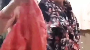 Mom and daughter nude viral Indian mms videos