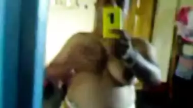 Bangladeshi Aunty Selfie P1