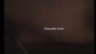 Sexy Desi Girl Showing Her Boobs And Fucking