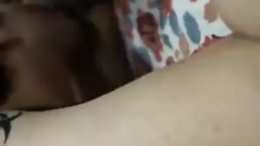 Desi horny girl has man's XXX tool covered with condom in pussy on cam