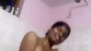 Today Exclusive- Sexy Mallu Girl Record Bathing Clip Part 1