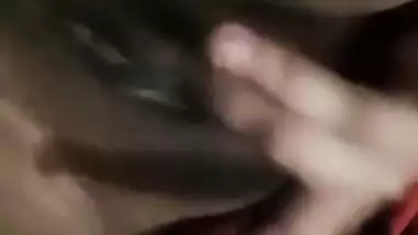 Long boobs Indian girl nude viral fingering clip