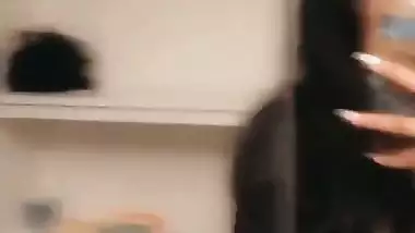 Hot figured Tamil model girl nude selfie video