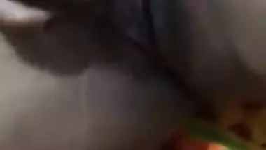 Naked Indian MILF prepares herself for sex by rubbing own XXX muff