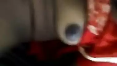 Indian wife is happy with a XXX chance to expose her sex body parts