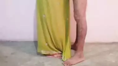 Sarla Bhabhi sucking cock homemade porn