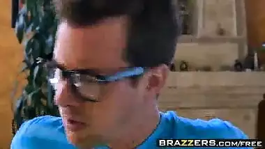 Brazzers - Milfs Like it Big - India Summer Jessy Jones - The Cougar And The Virgin