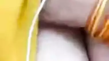 Desi Tamil Girlfriend stripping on Whatsaap for Boyfriend 