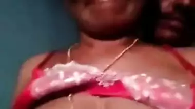 Desi stud enjoys having XXX sex with mature auntie in homemade porn