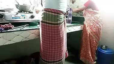 Mistress Got The Servant Dick To Fuck Her Pussy In The Kitchen! Desi Porn In Clear Hindi Voice