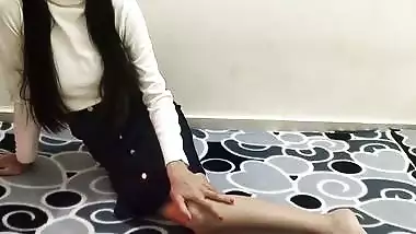 Video New Style - Calling School Girlfriend At Home Fucking Her Hard First Time Xxx In Hindi