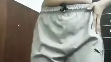 Horny maal stripping to nude show viral video call