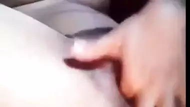 Desi maid Fingering selfie video