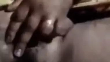 Horny Village Bhabhi Shows Her Wet Pussy And Fingering On Vc Part 3