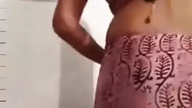 DESI TEEN COLLAGE HOT SEXY SHOWING HER TO BOYFRIEND 2 VID PART 2