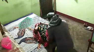 Sahu Bhabhi Ko Pados Ke Dewar Ne Jor Jor Se Pela