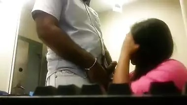 Naughty Desi co-workers find time for XXX quickie during lunch break