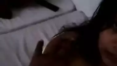 Indian girl doesn't want to flash XXX bodies for husband's amateur porn