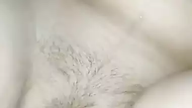 Fucks a young girl’s tight cunt in a desi sex video – Part 1