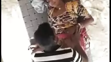 Naughty Desi wife and her lover caught daytime outdoor fuck, Desi mms sex