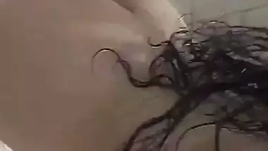 White ass Indian girl nude and wet viral show