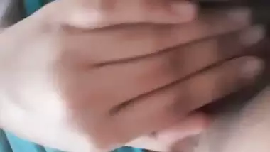 Desi girl self shot naked pussy rubbing and boobs show