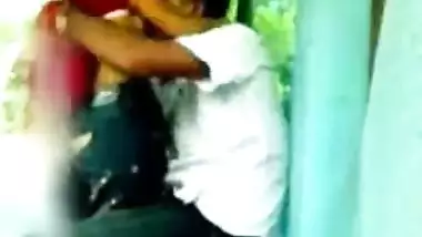 Tamil cheat wife illicit sex with friend of hubby outdoor caught on mms cam