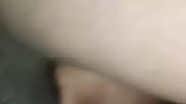 Man fills a brothel whore’s cunt with cum in Bangla sex