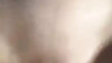 A 21-year-old Nepali guy fucks his GF’s pussy in sex video