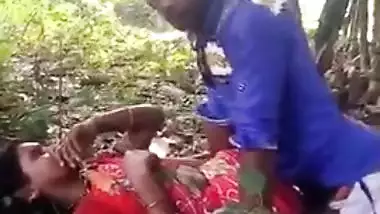 Odia outdoor sex MMS movie scene of whore having sex with client
