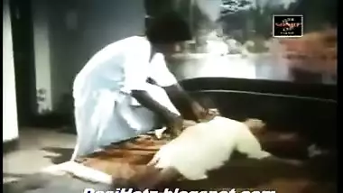 Mallu Aunty sexy bathing