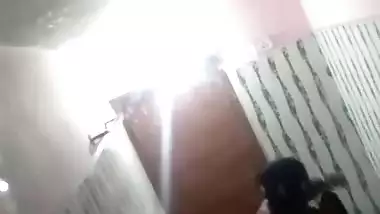 Today Exclusive- Desi Tamil Bhabhi Bathing Record In