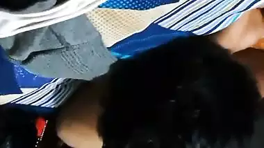 Husband fucking wife pussy after removing the towel