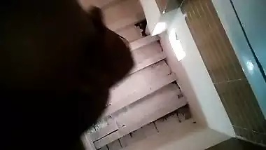 Shameless desi girl spreading ass in bath