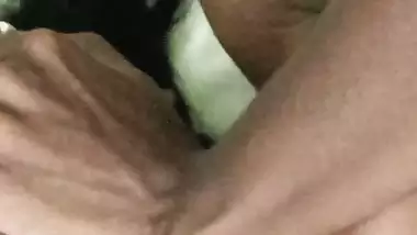 Shy Bengali girl pussy fucking by boyfriend viral xxx